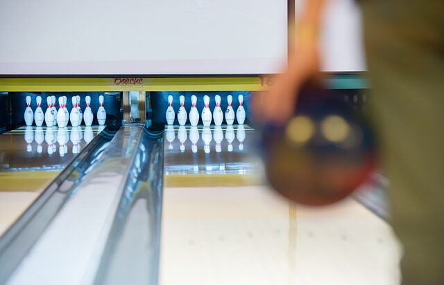 bowling-4513406_640